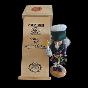 COLLECTIBLE Scrooge Nutcracker. #0063